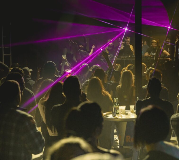 51325648_2102468886497445_573144273046732800_n